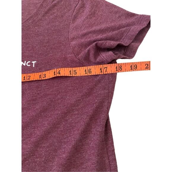 Bella + Canvas Dinosaur T Shirt I Don’t Feel Extinct - Picture 9 of 10